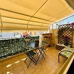 Oli's House Апартаменты Бари