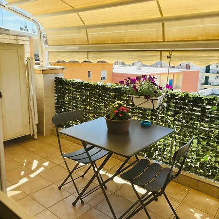 Oli's House Apartman Bari