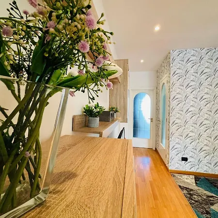 Oli's House Apartman Bari